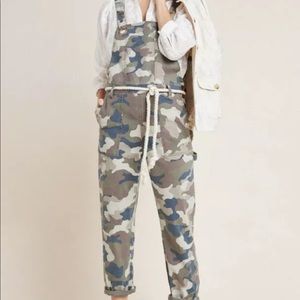 Anthropologie Carter Utility Dungarees size 4 camo